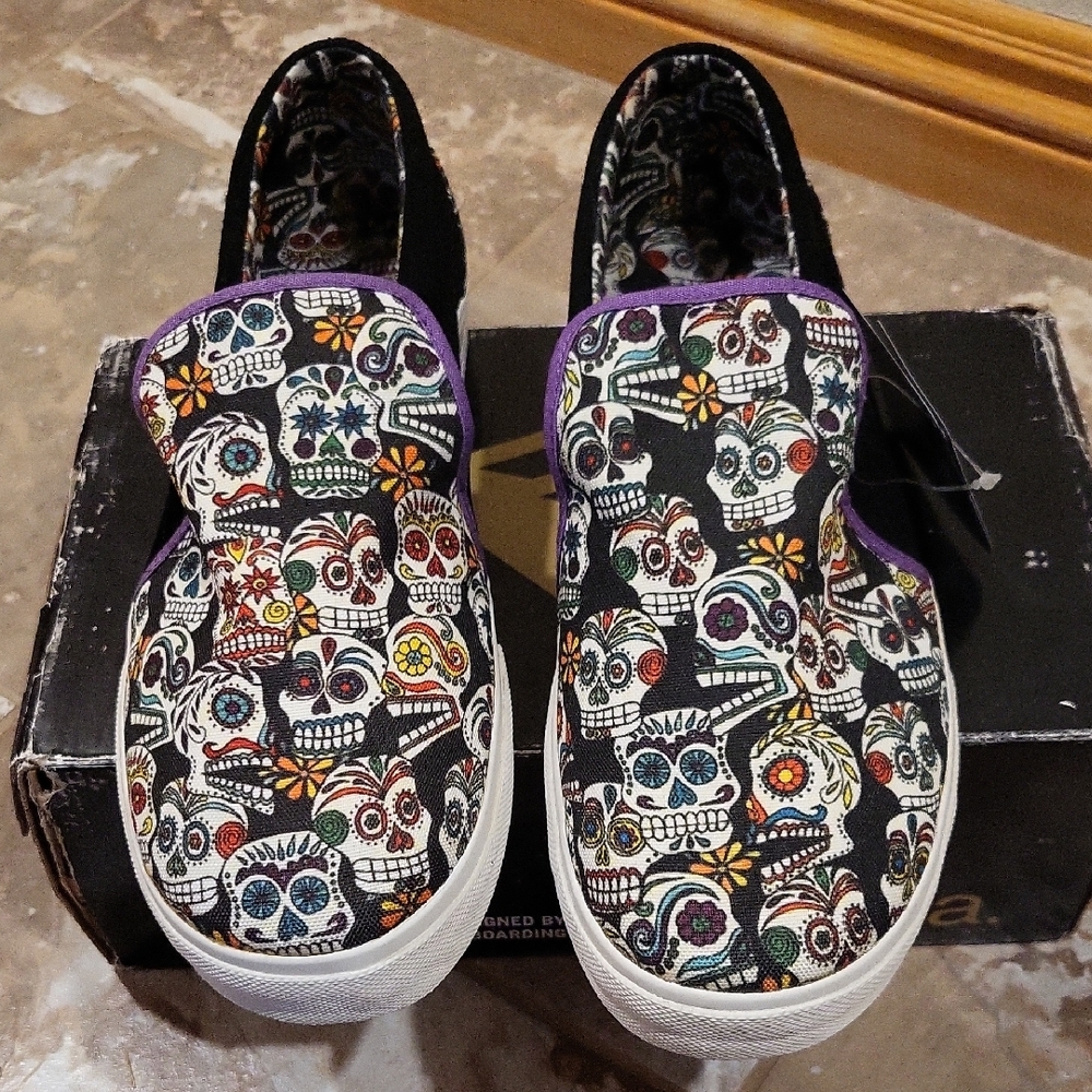 Emerica SUGAR SKULL skate Shoes Sz 11